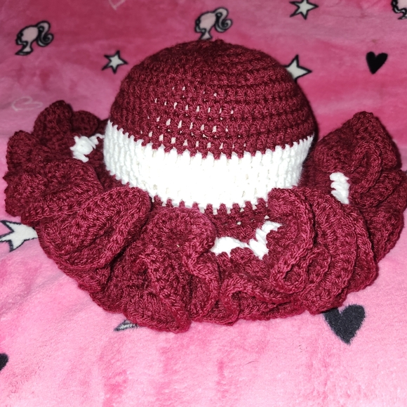Crochet Rufflehats - Picture 7 of 10